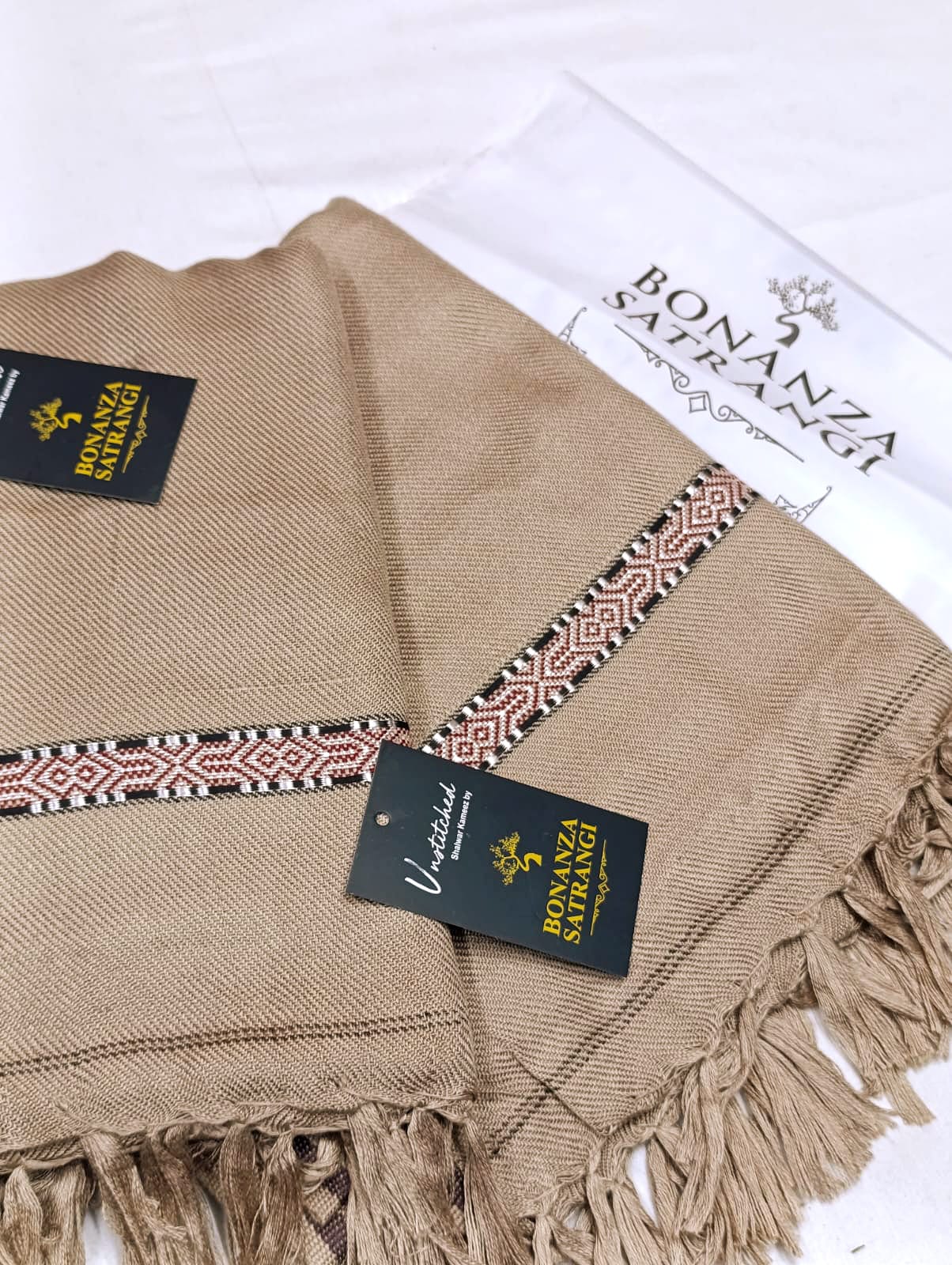 GENTS & LADIES PREMIUM SHAWLS