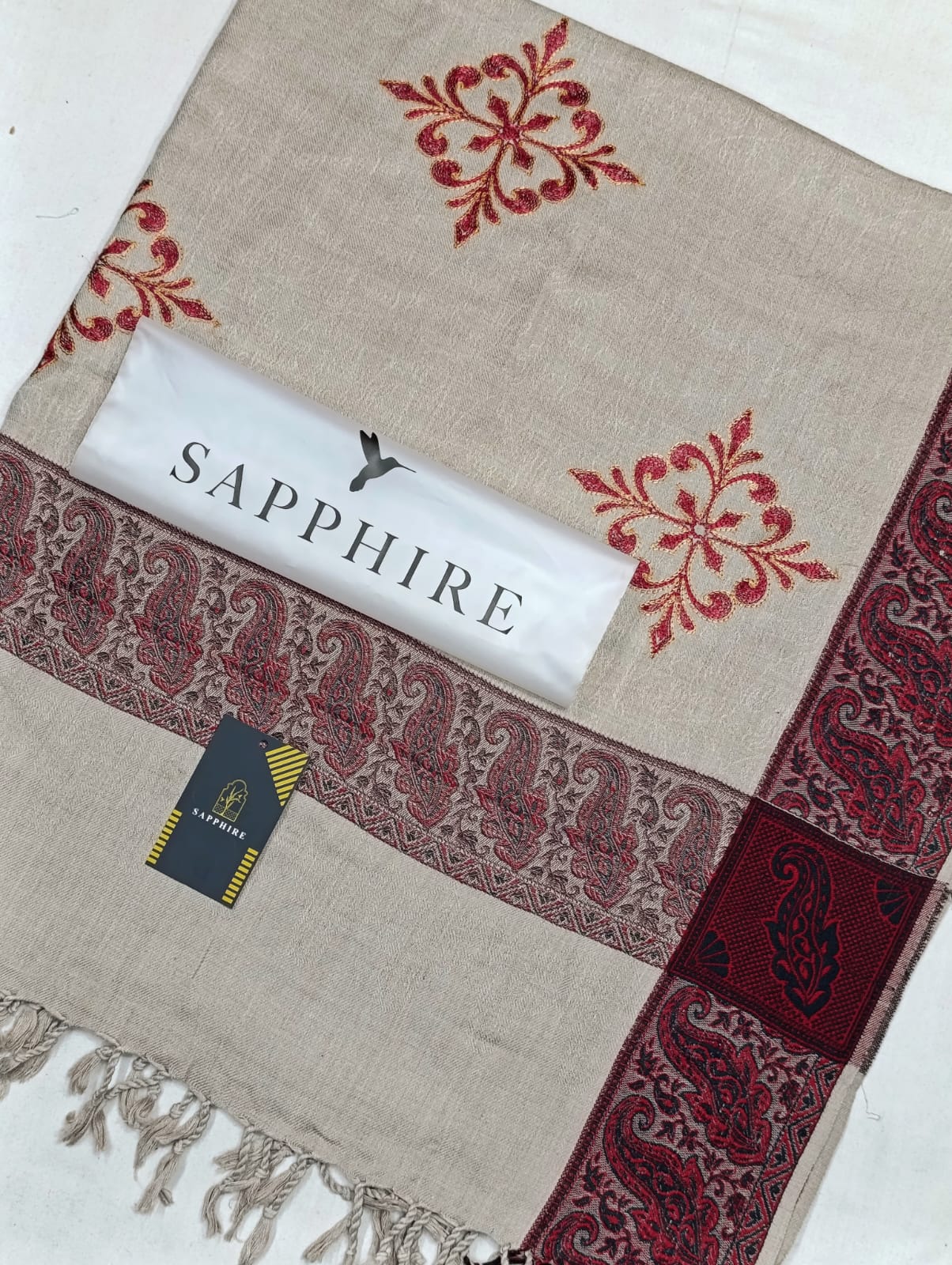 GENTS & LADIES PREMIUM SHAWLS