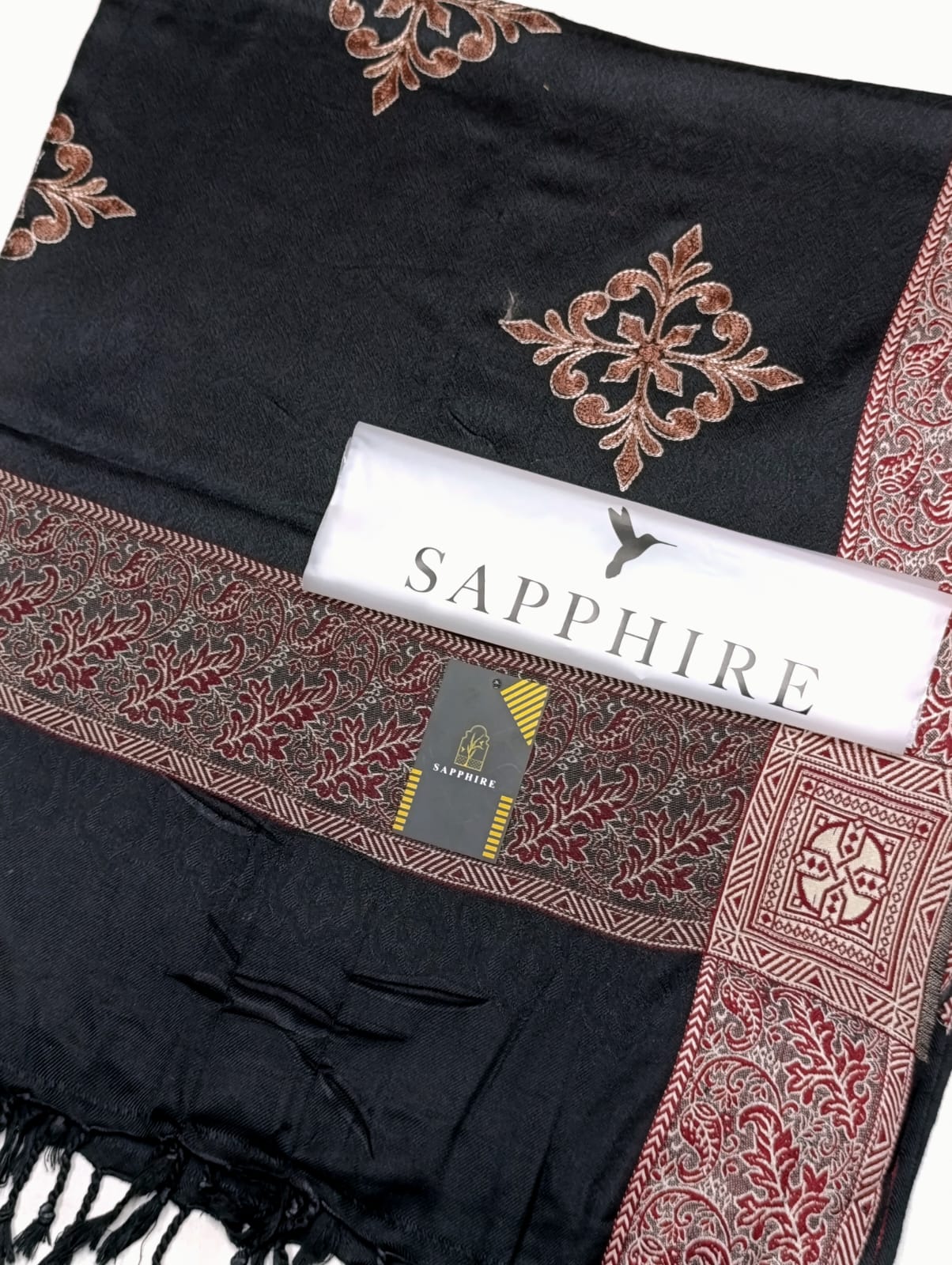 GENTS & LADIES PREMIUM SHAWLS