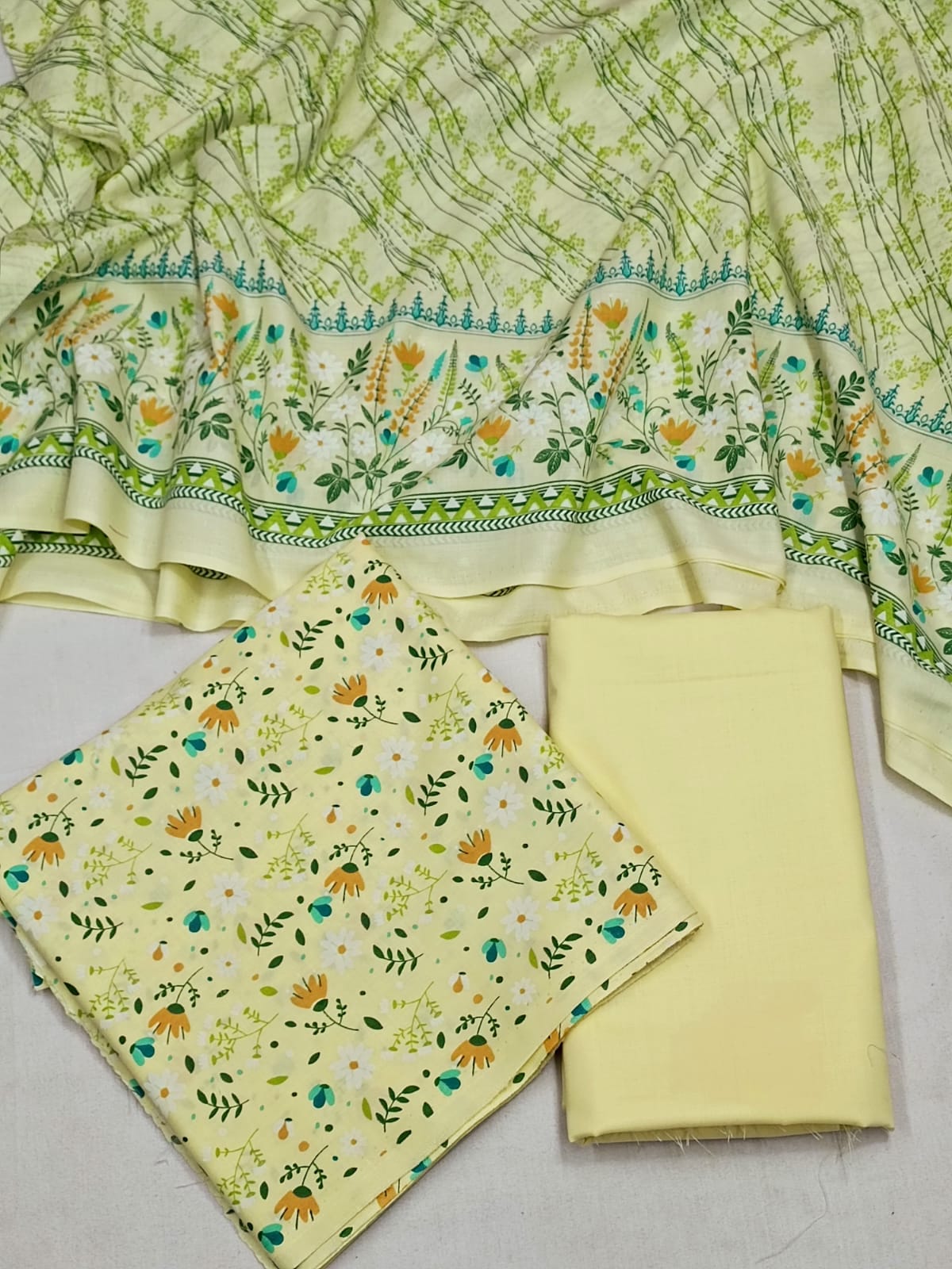 WRINKLE FREE LAWN UNSTICHED DRESS