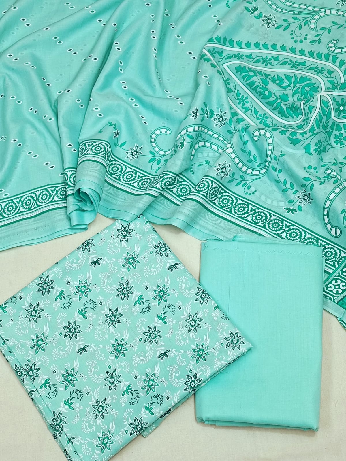 WRINKLE FREE LAWN UNSTICHED DRESS