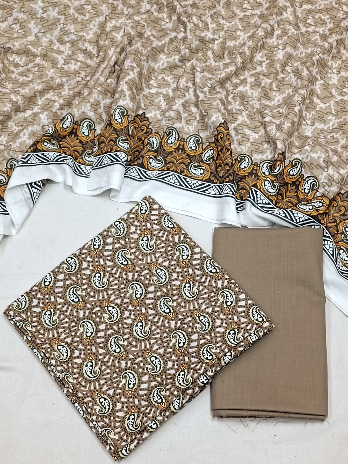 WRINKLE FREE LAWN UNSTICHED DRESS